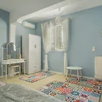 Palati * Katelios